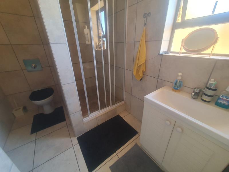 4 Bedroom Property for Sale in Franskraal Western Cape